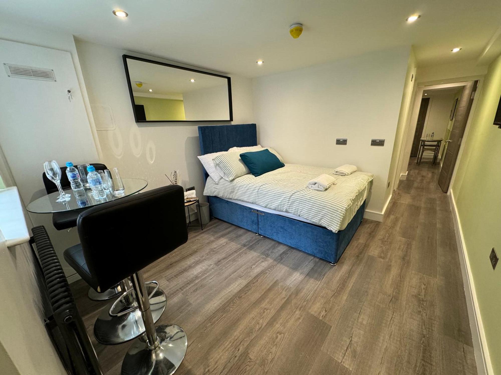 Southgate Luxury Apartments Elland Buitenkant foto