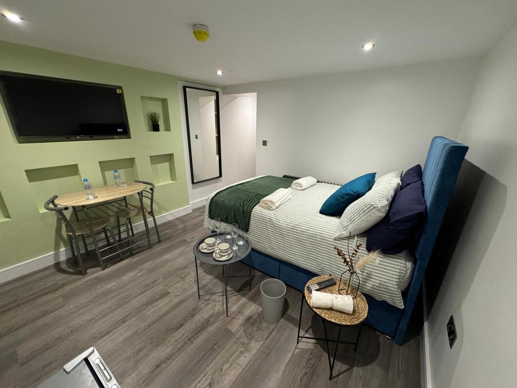 Southgate Luxury Apartments Elland Buitenkant foto