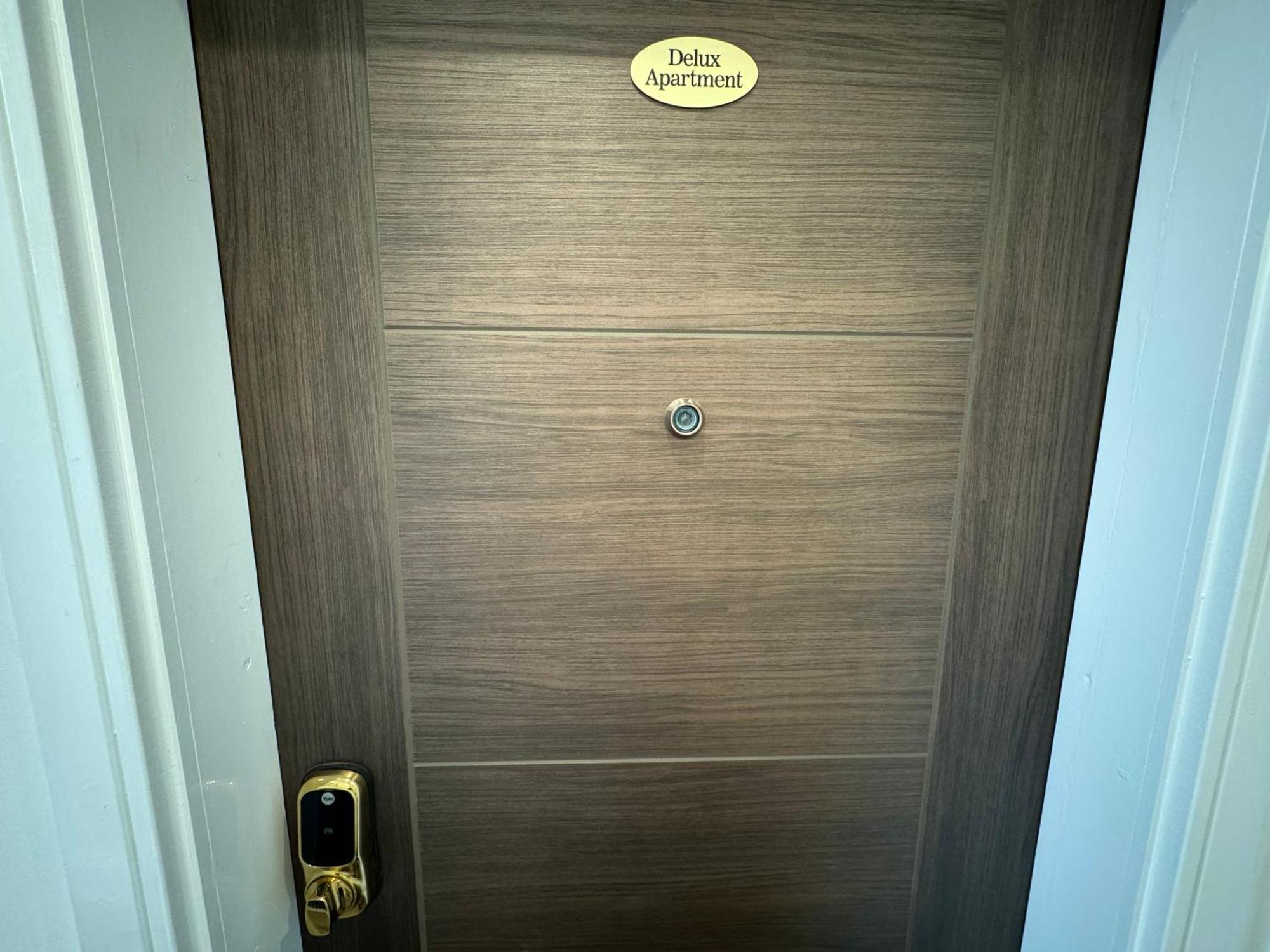 Southgate Luxury Apartments Elland Buitenkant foto
