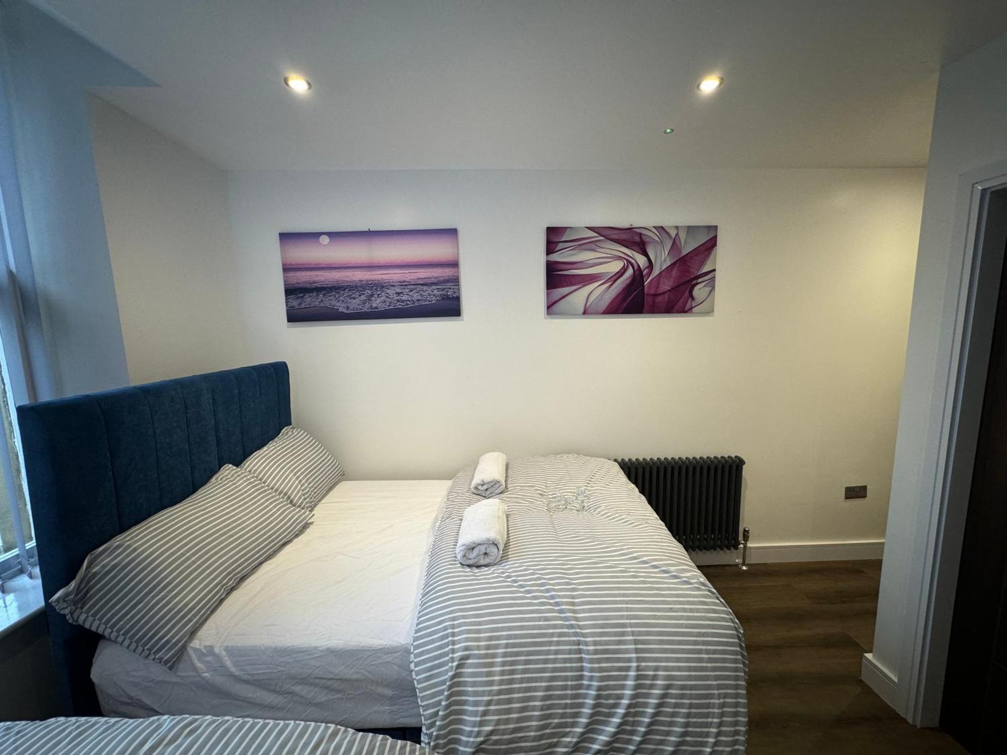Southgate Luxury Apartments Elland Buitenkant foto