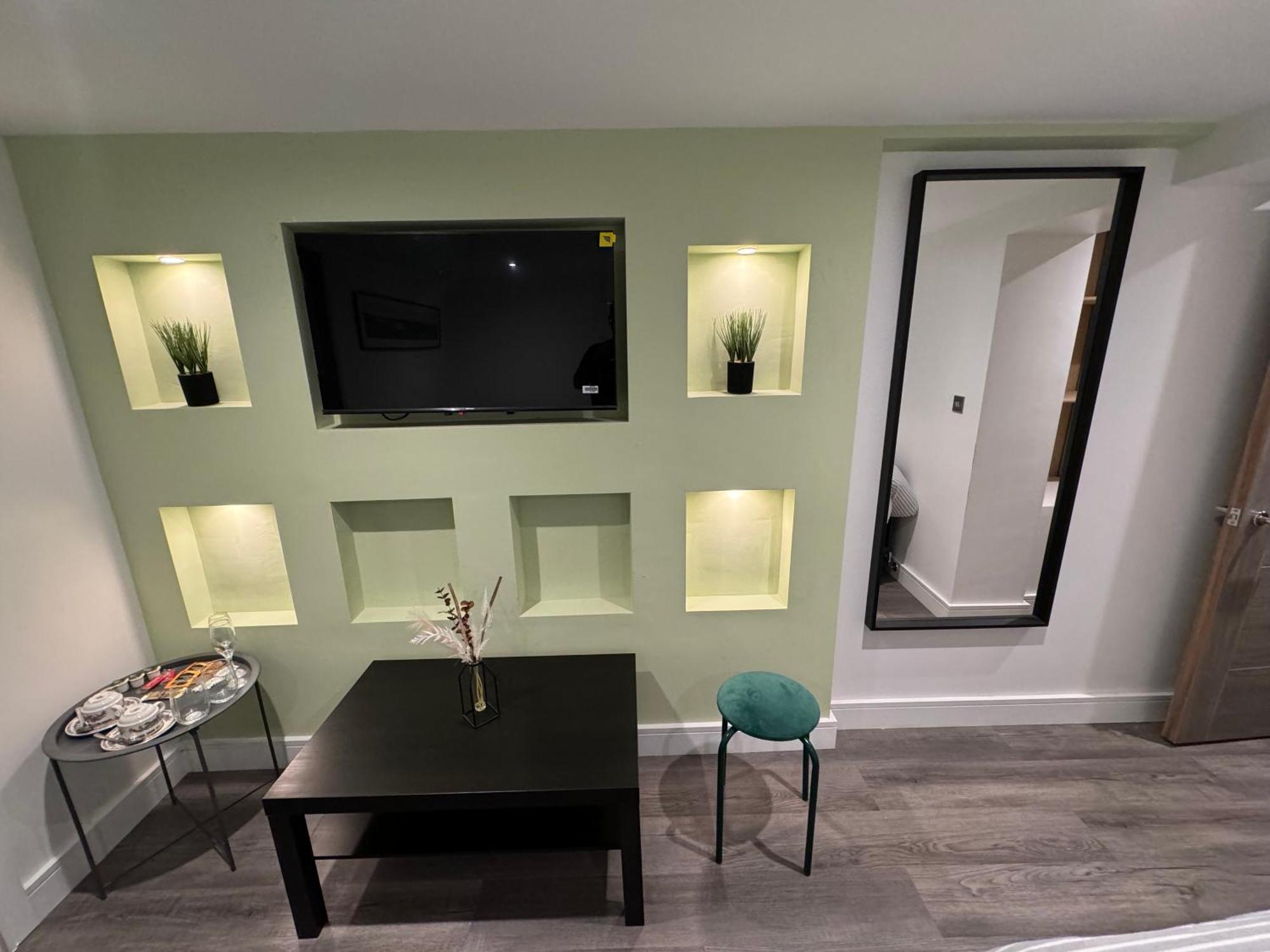 Southgate Luxury Apartments Elland Buitenkant foto
