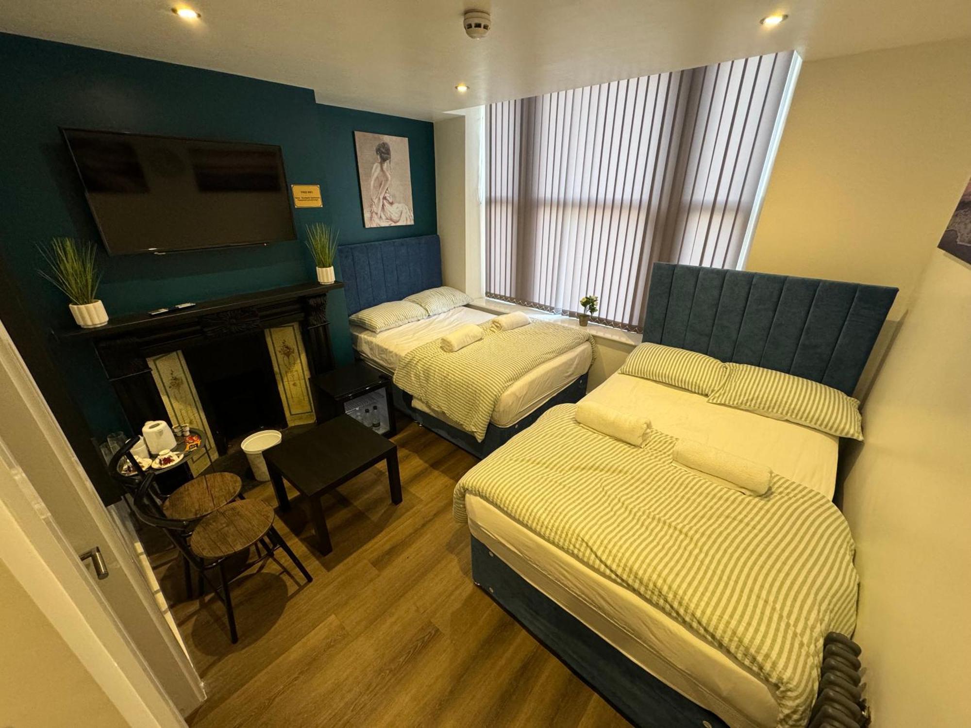 Southgate Luxury Apartments Elland Buitenkant foto